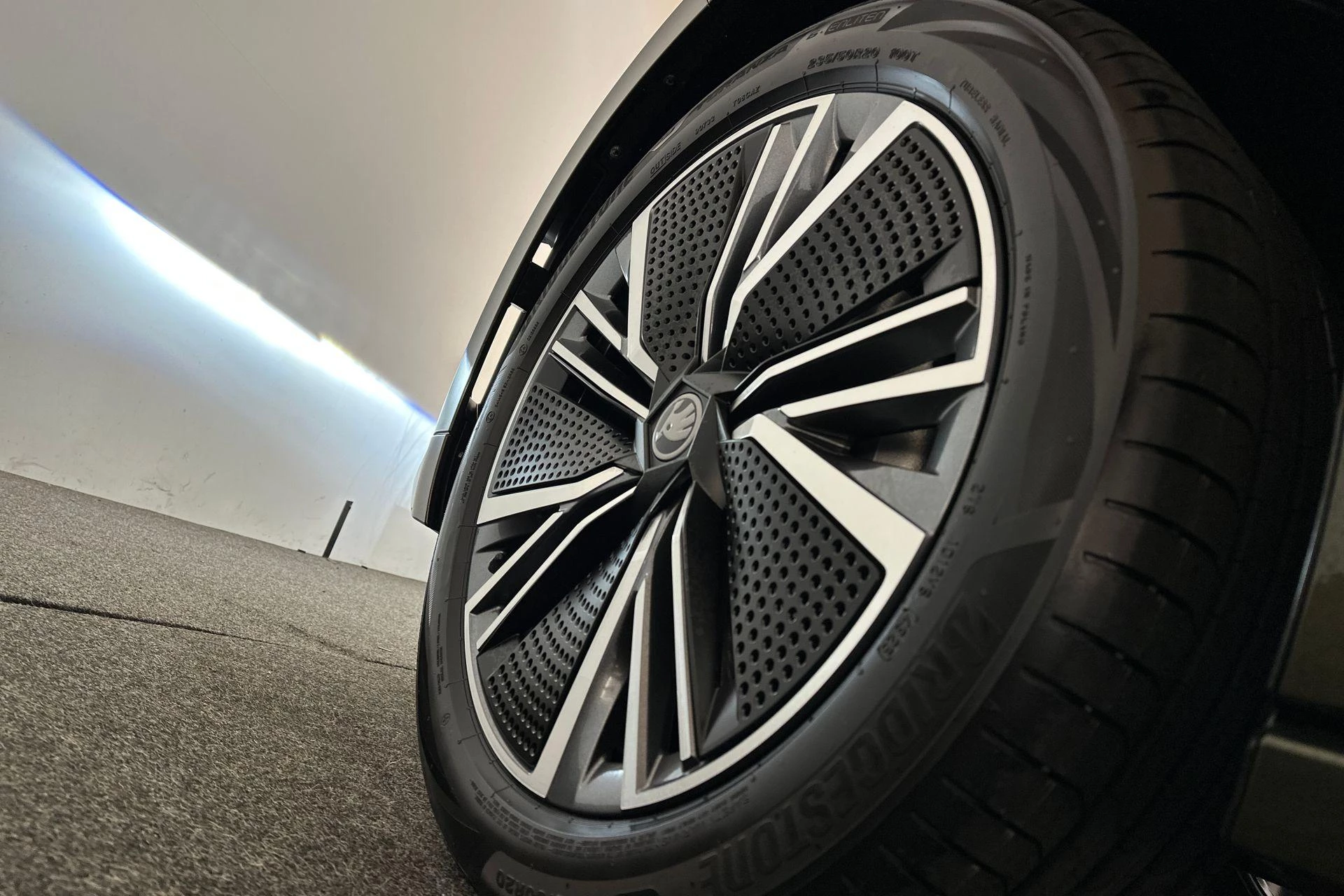 Hoofdafbeelding Škoda Enyaq iV