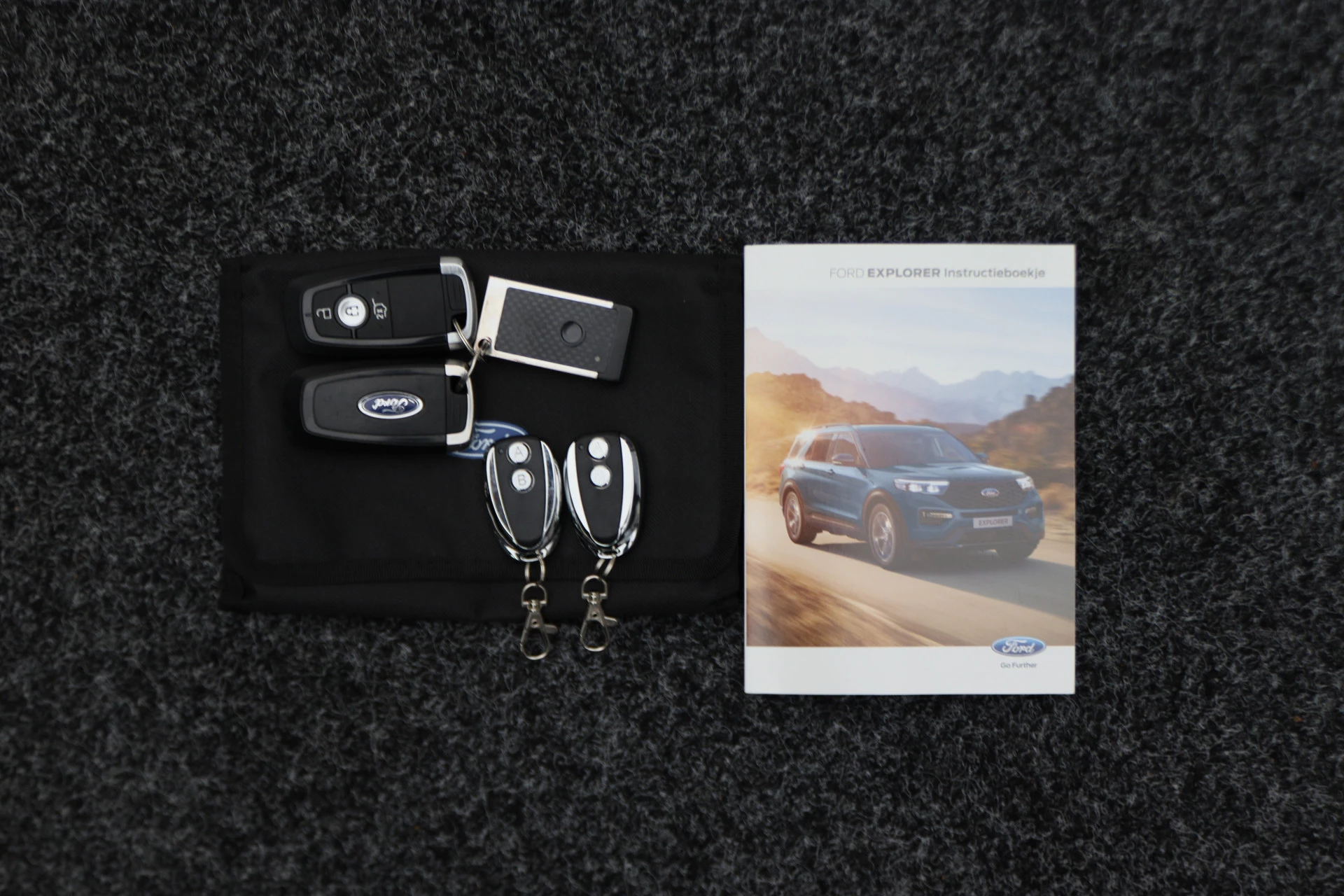 Hoofdafbeelding Ford Explorer