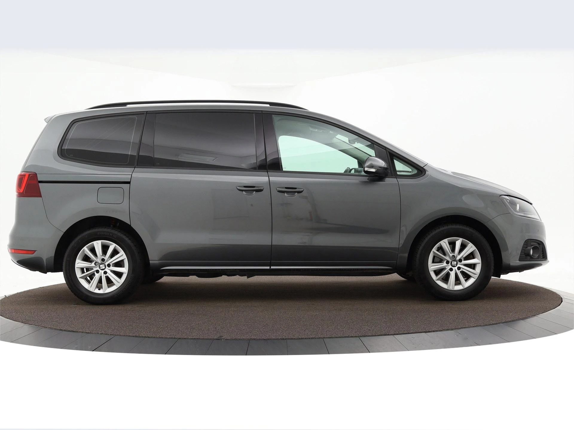 Hoofdafbeelding SEAT Alhambra