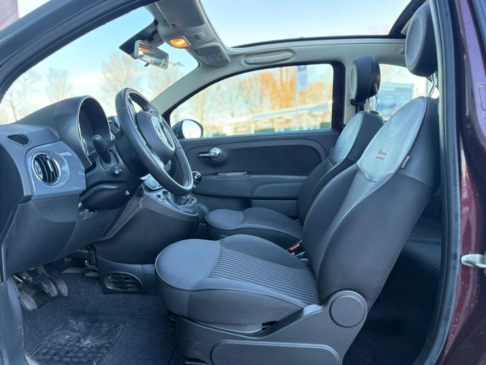 Hoofdafbeelding Fiat 500C