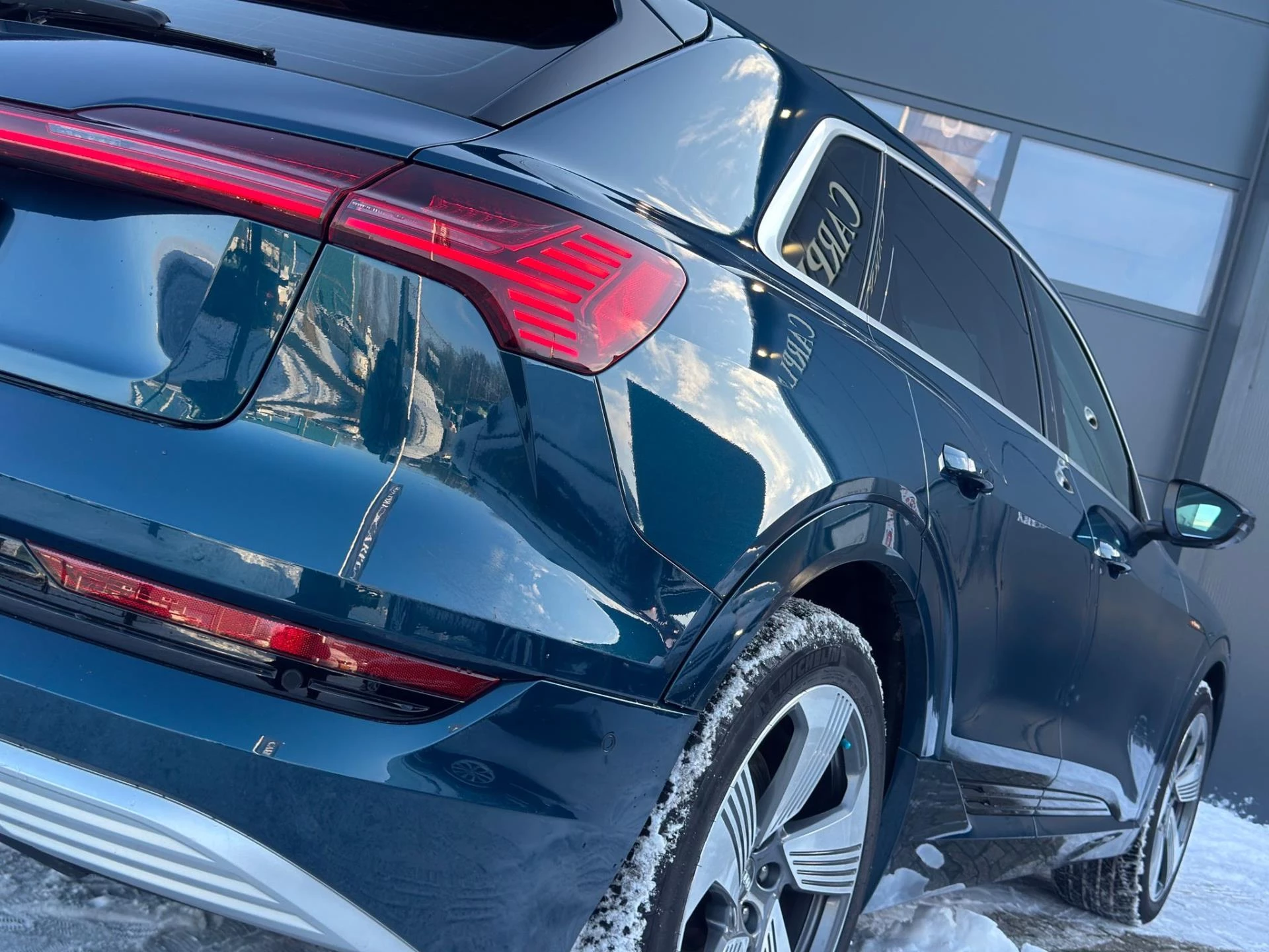 Hoofdafbeelding Audi e-tron