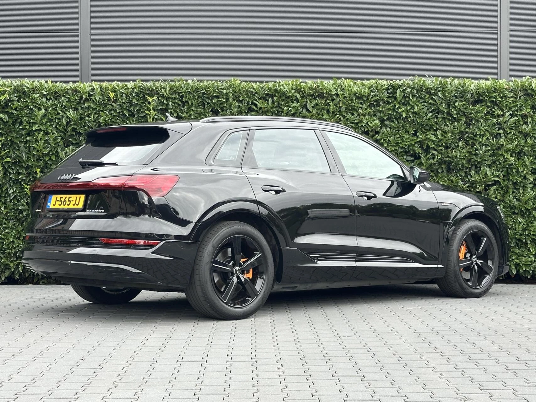 Hoofdafbeelding Audi e-tron