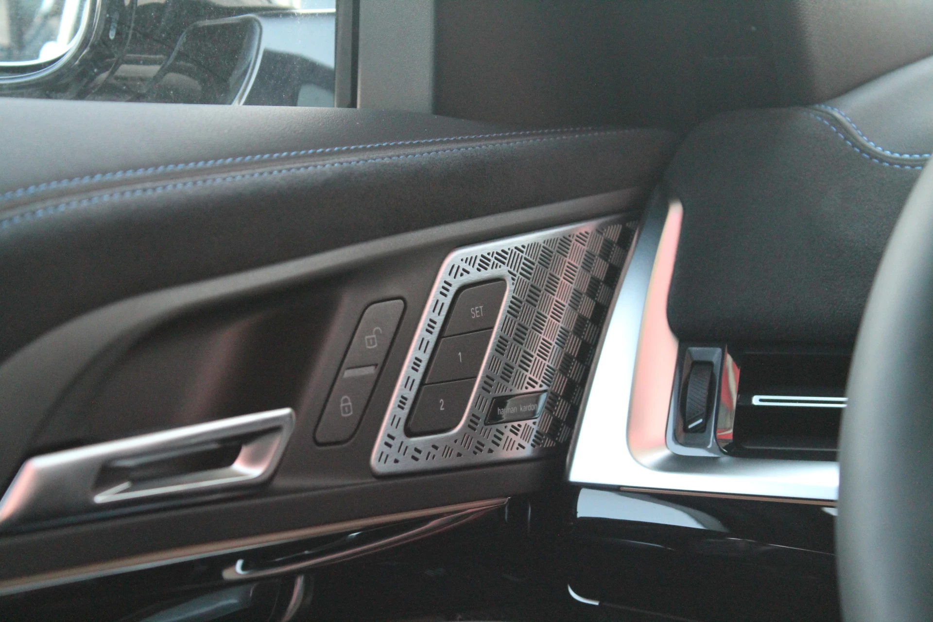 Hoofdafbeelding BMW iX2