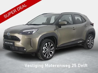 Hoofdafbeelding Toyota Yaris Cross Toyota Yaris Cross 1.5 HYBRIDE DYNAMIC LUXURY NAVI BSM.DAKRAILS. CAMERA.SUPERDEAL !!GARANTIE TOT 2033!!