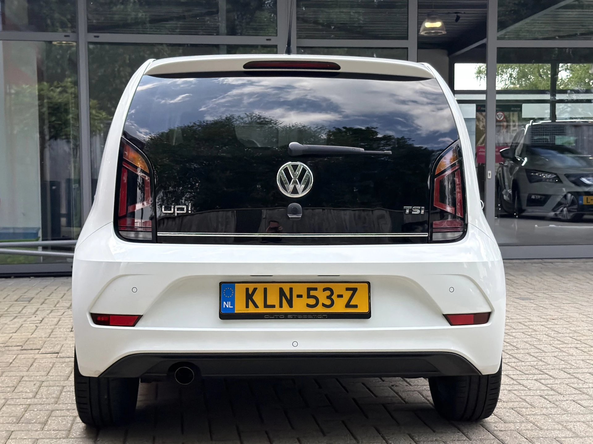 Hoofdafbeelding Volkswagen up!