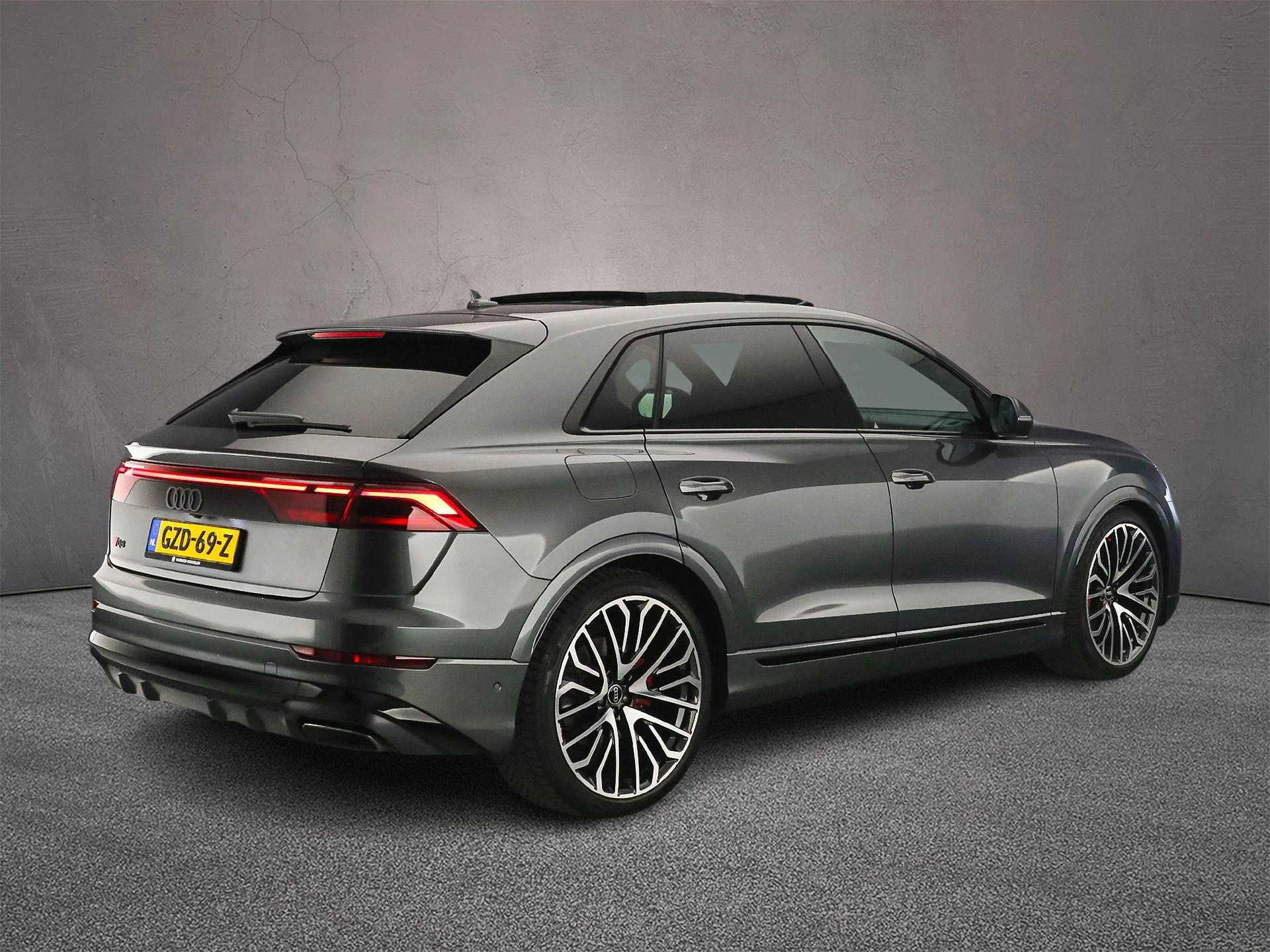 Hoofdafbeelding Audi Q8