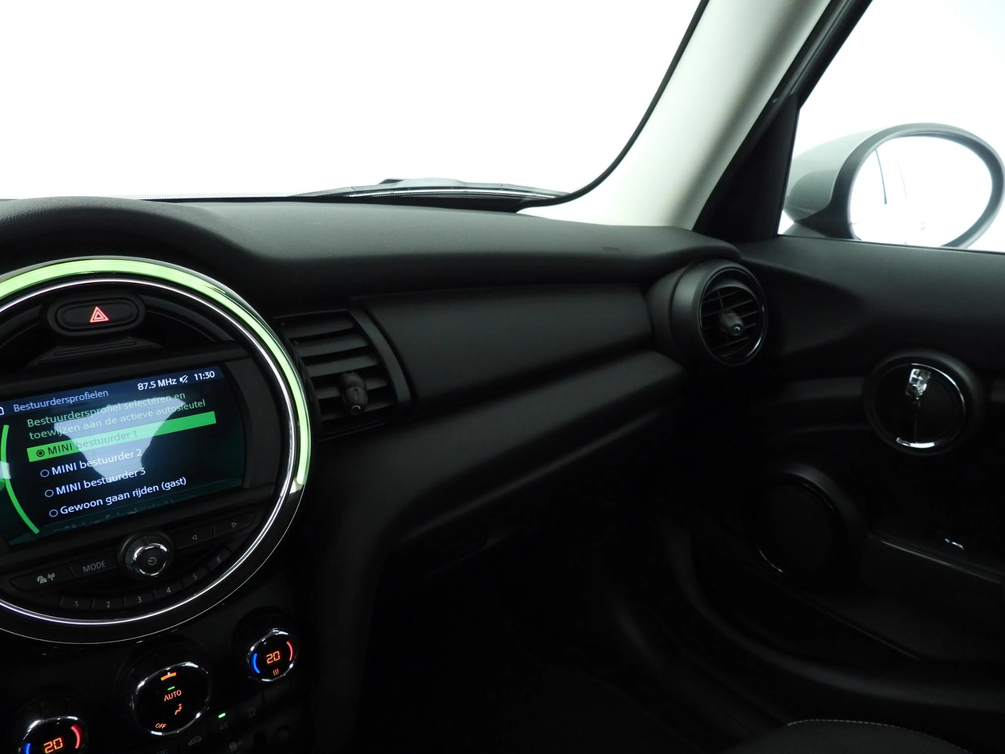 Hoofdafbeelding MINI 5-deurs