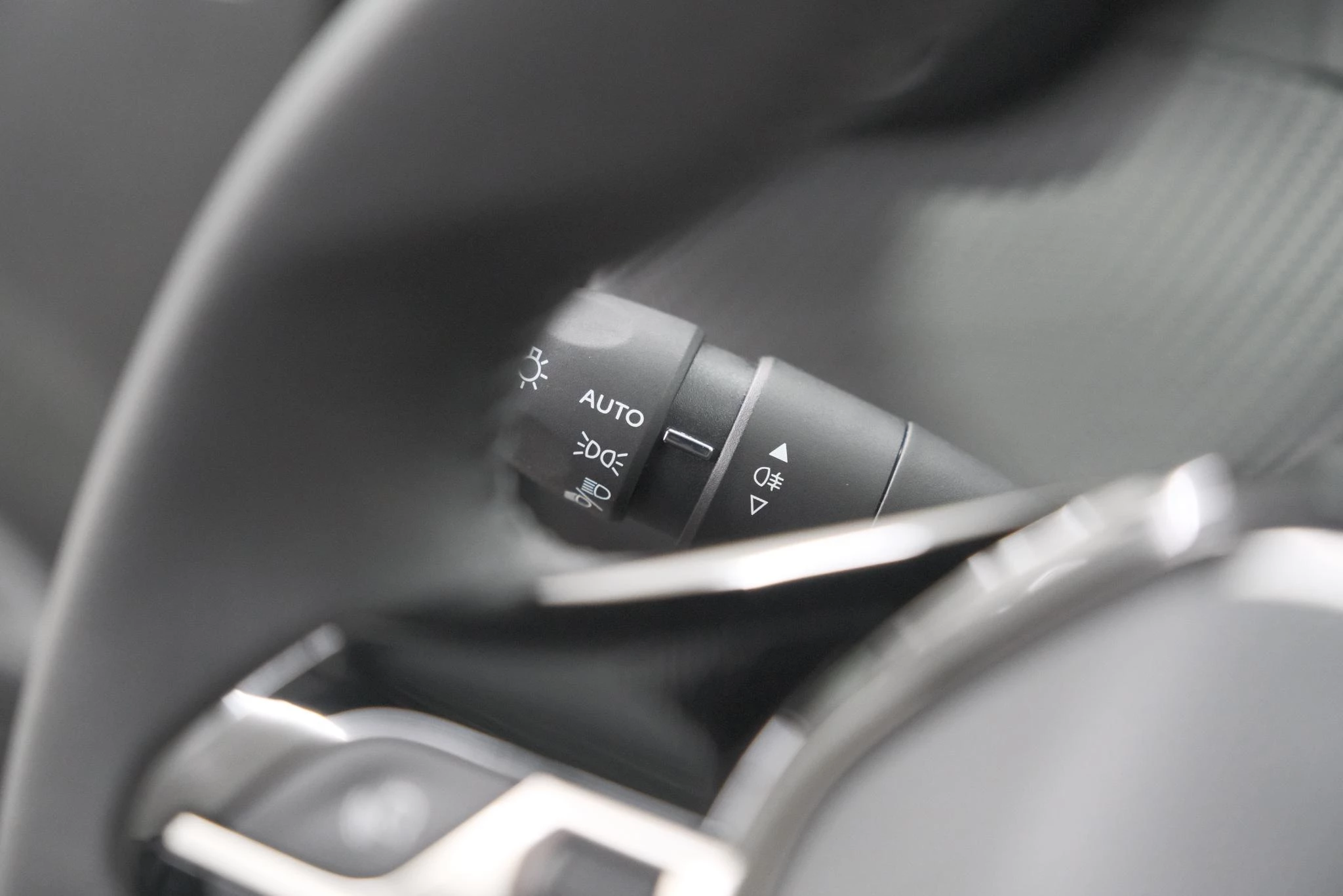 Hoofdafbeelding Peugeot e-2008