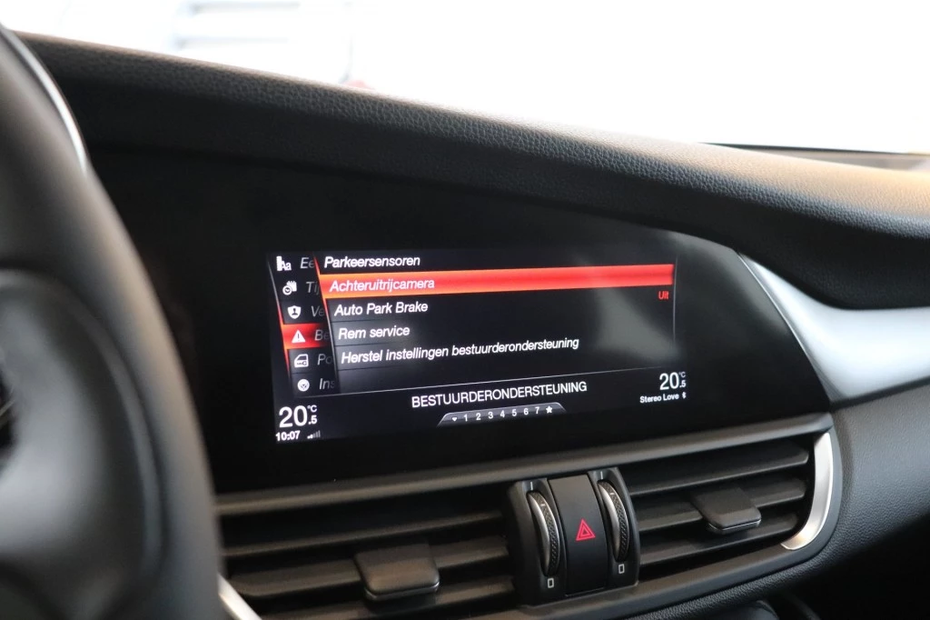 Hoofdafbeelding Alfa Romeo Giulia