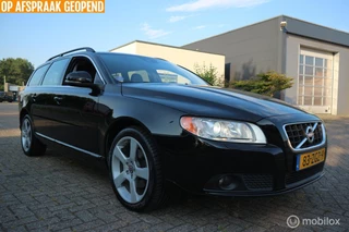 Volvo V70 1.6 T4 Momentum AUTOMAAT/XENON/LEDER/ECC/NAP