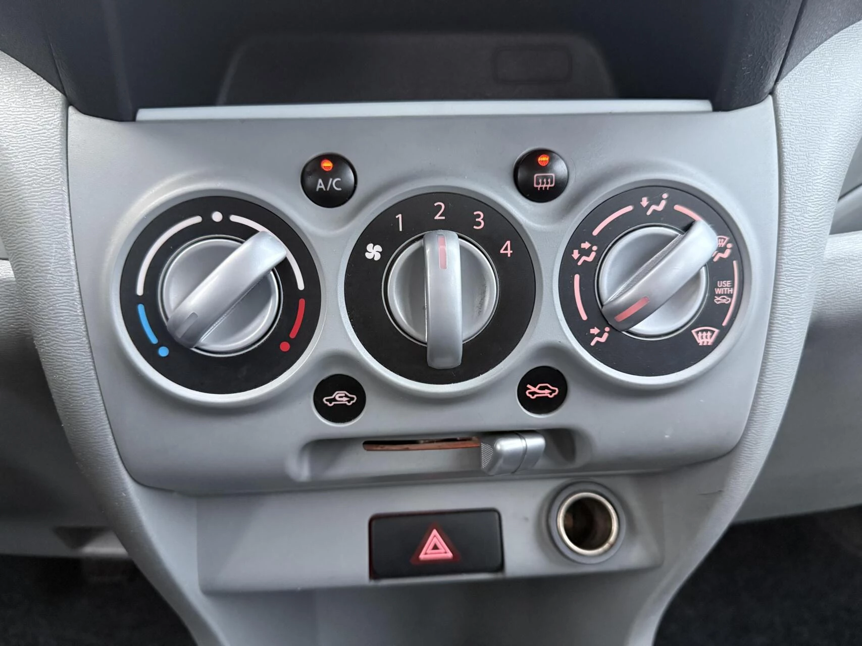 Hoofdafbeelding Nissan Pixo