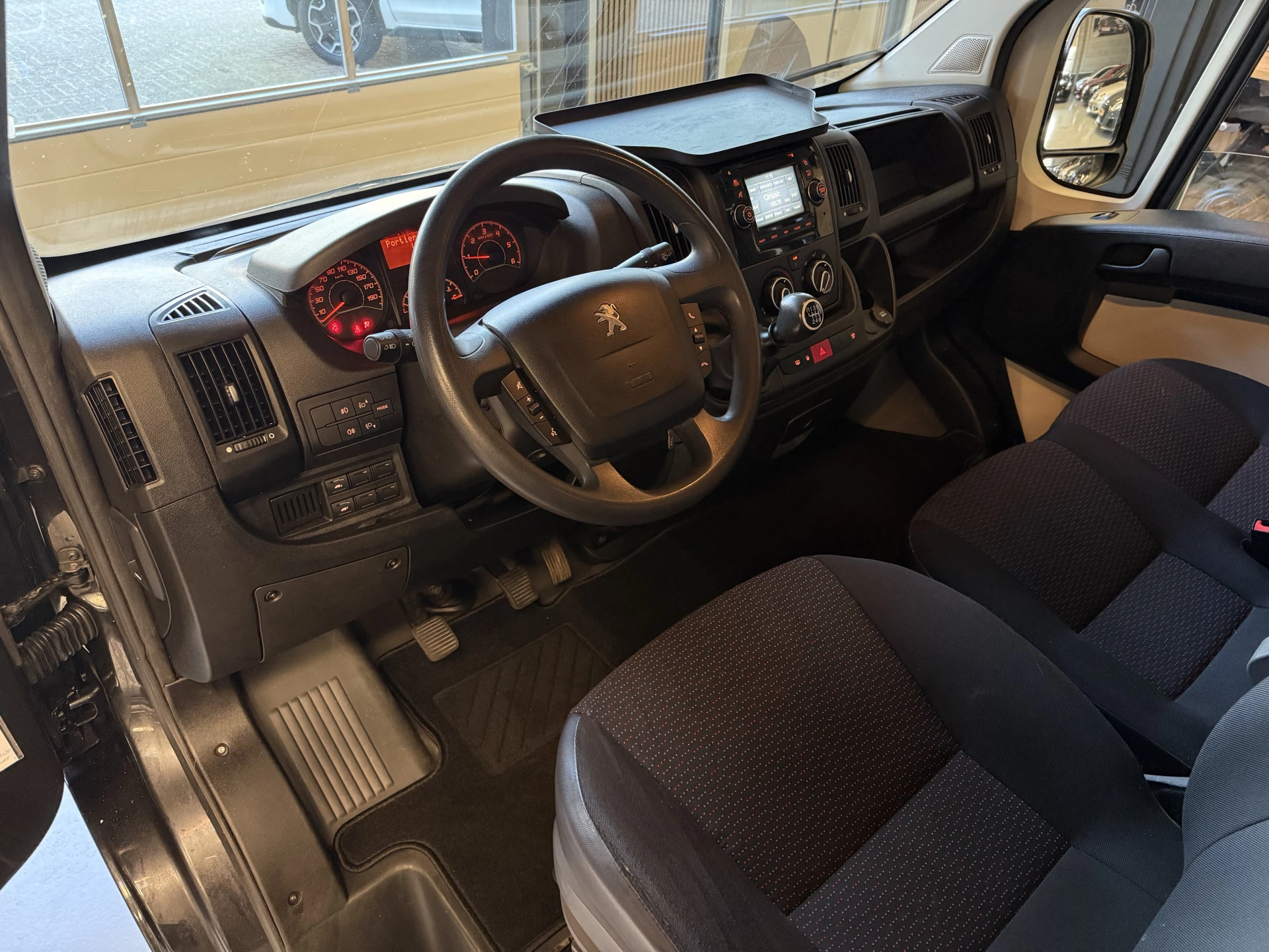 Hoofdafbeelding Peugeot Boxer