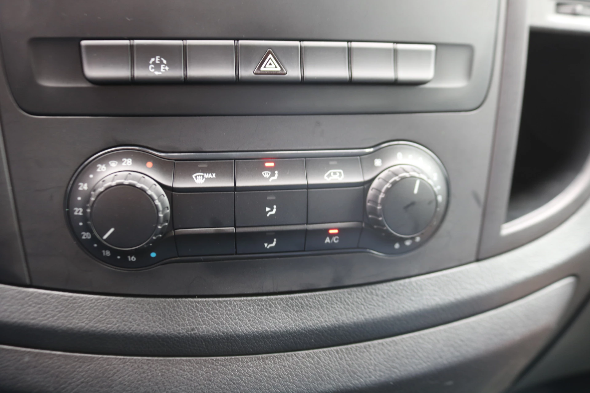 Hoofdafbeelding Mercedes-Benz eVito