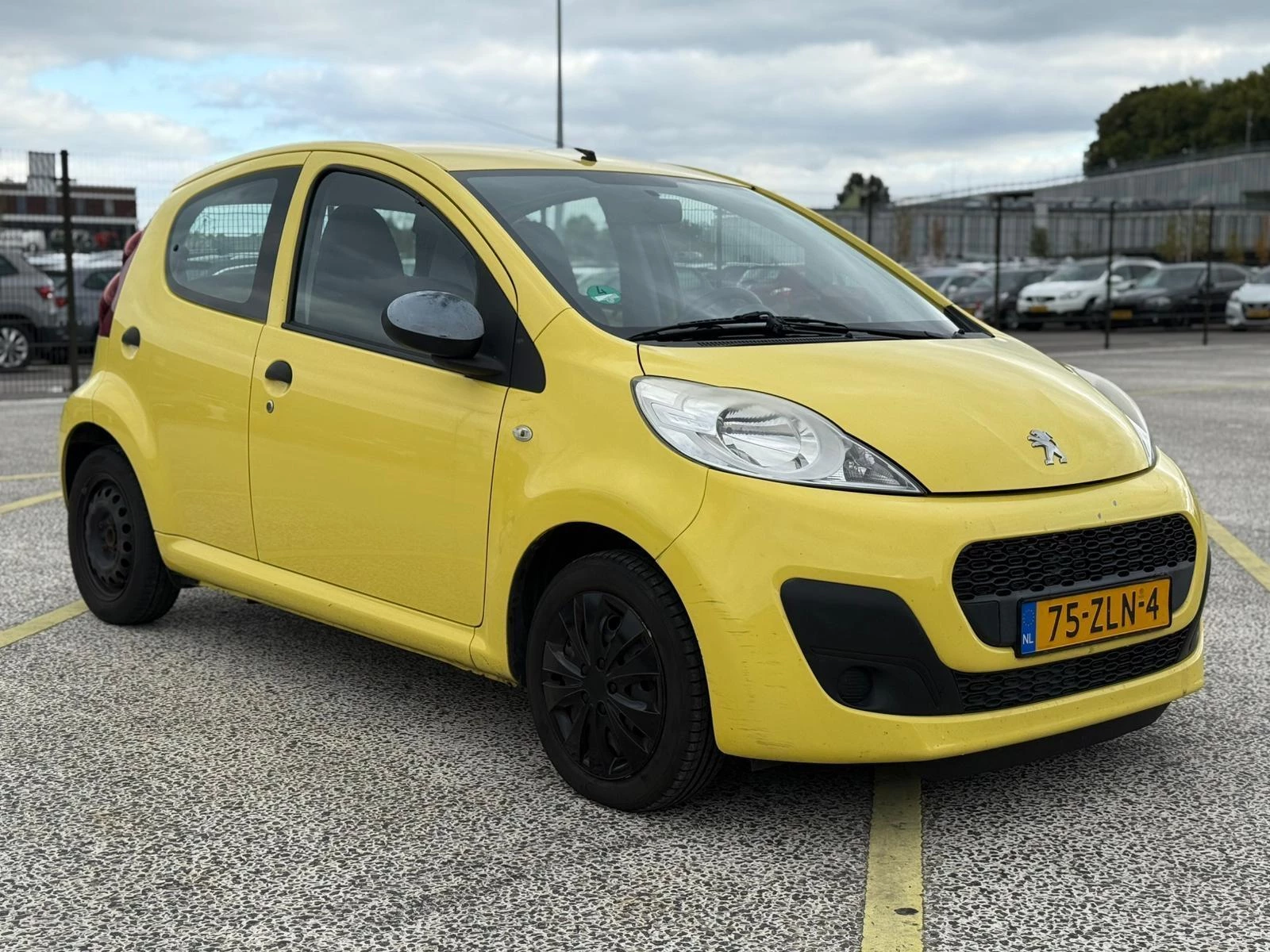 Hoofdafbeelding Peugeot 107