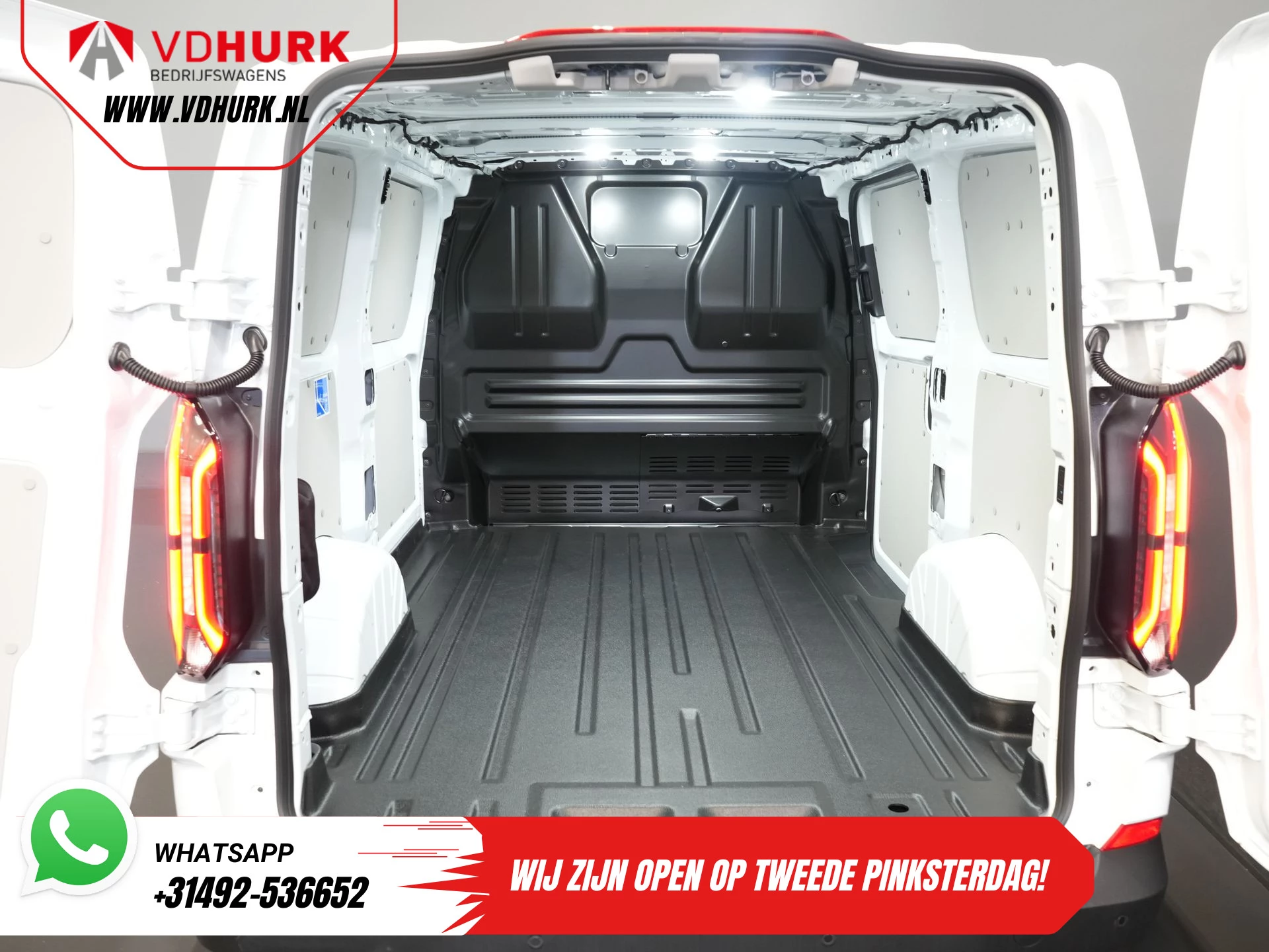 Hoofdafbeelding Ford E-Transit Custom