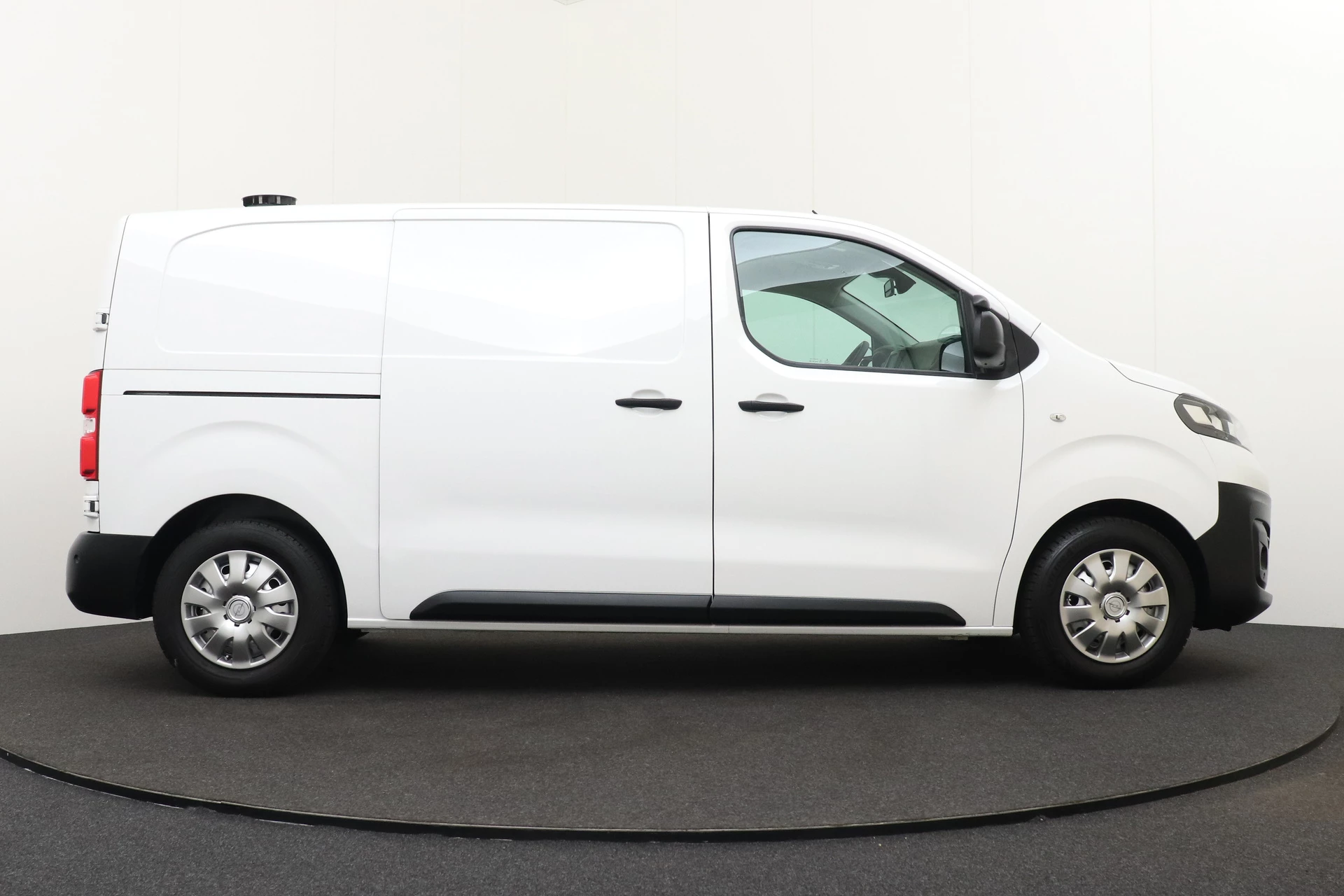 Hoofdafbeelding Opel Vivaro-e