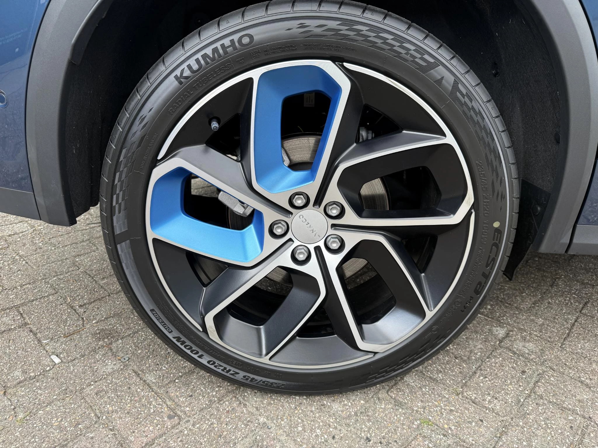 Hoofdafbeelding Lynk & Co 01