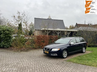 Sportieve Volvo V70 2.5T  LPG/G3 R-Design pakket bj 2010