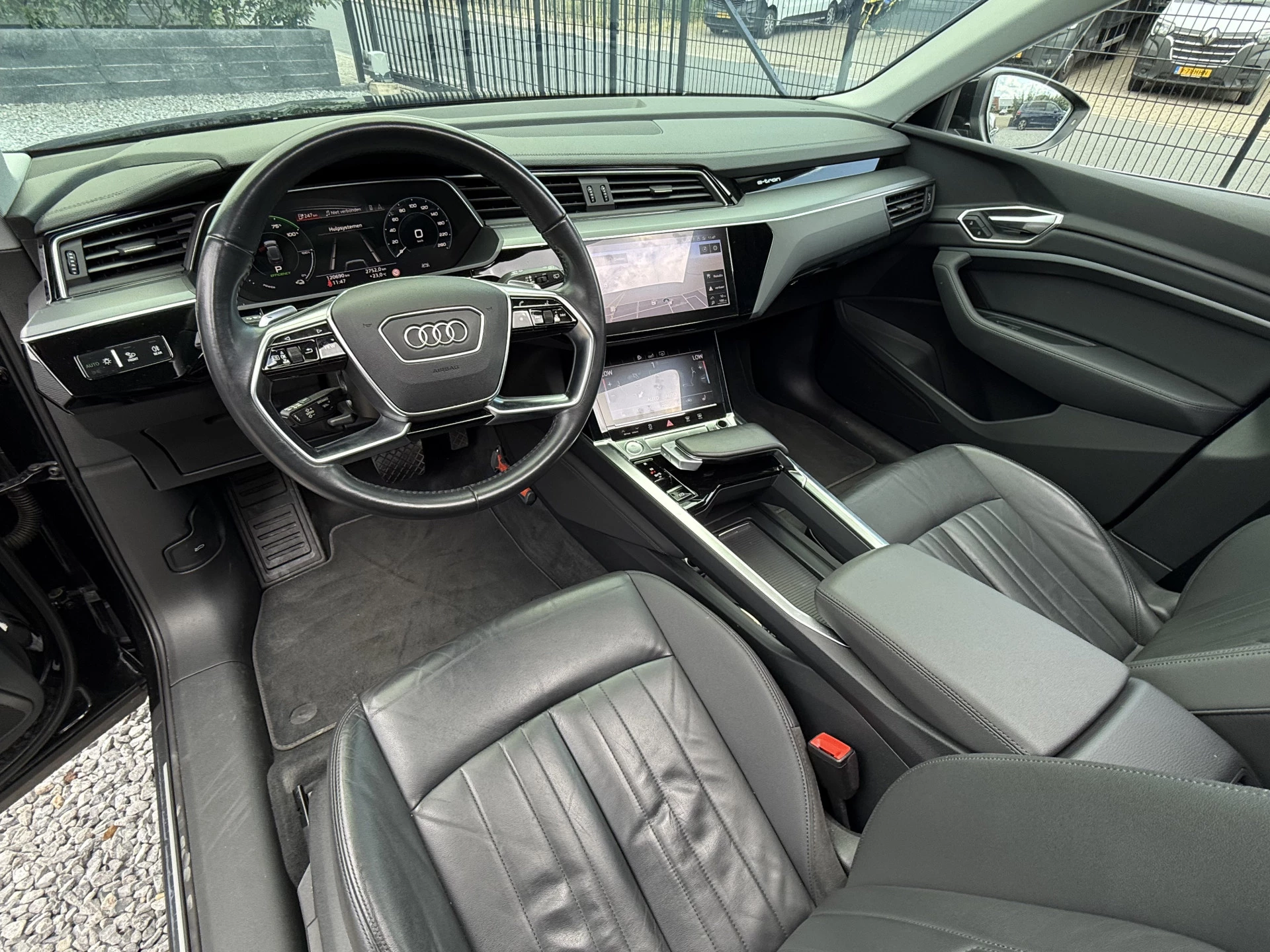 Hoofdafbeelding Audi e-tron