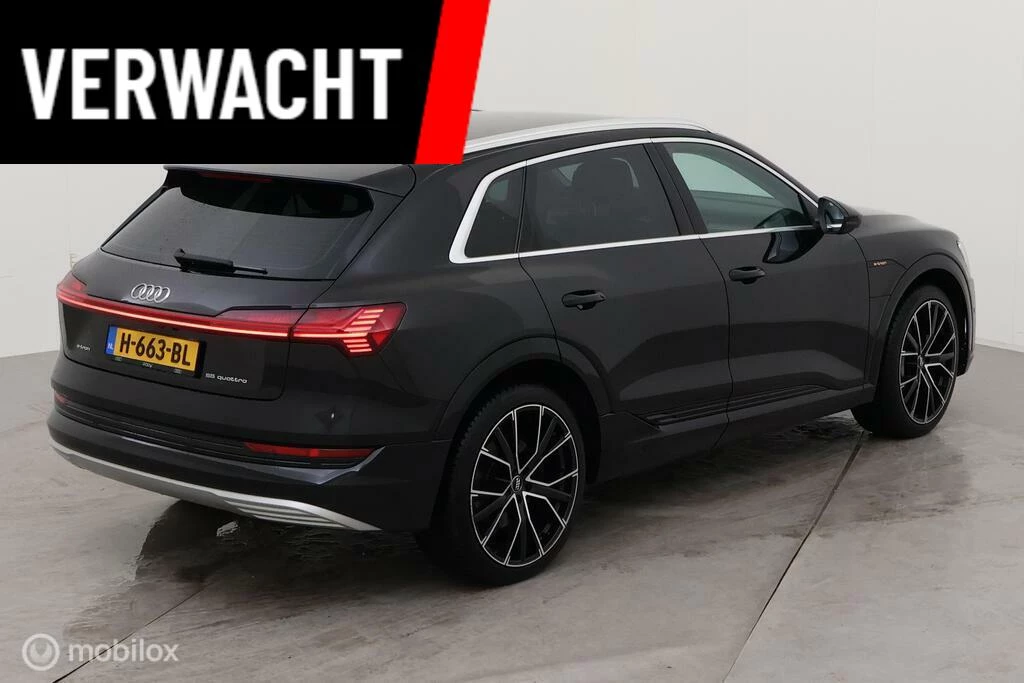 Hoofdafbeelding Audi e-tron