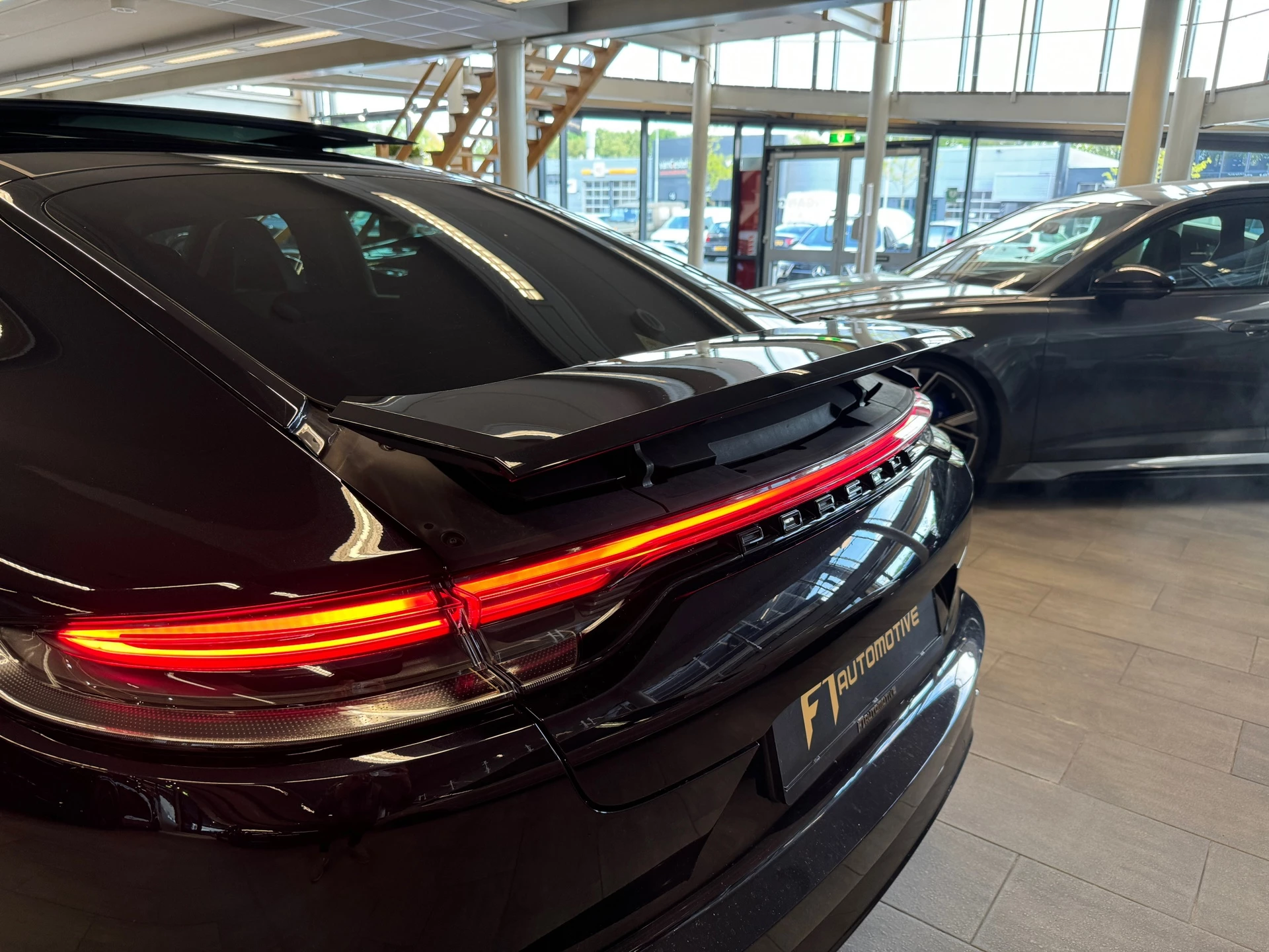 Hoofdafbeelding Porsche Panamera