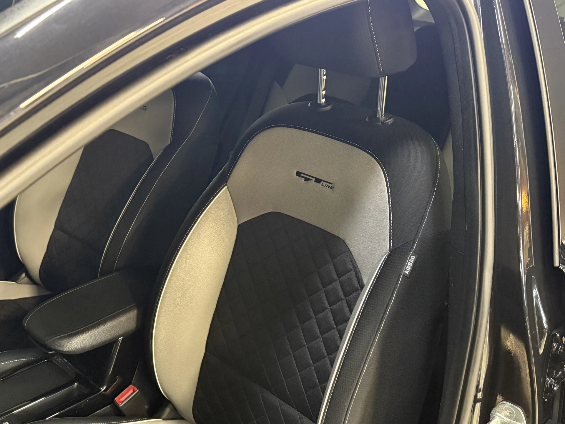 Hoofdafbeelding Kia Ceed