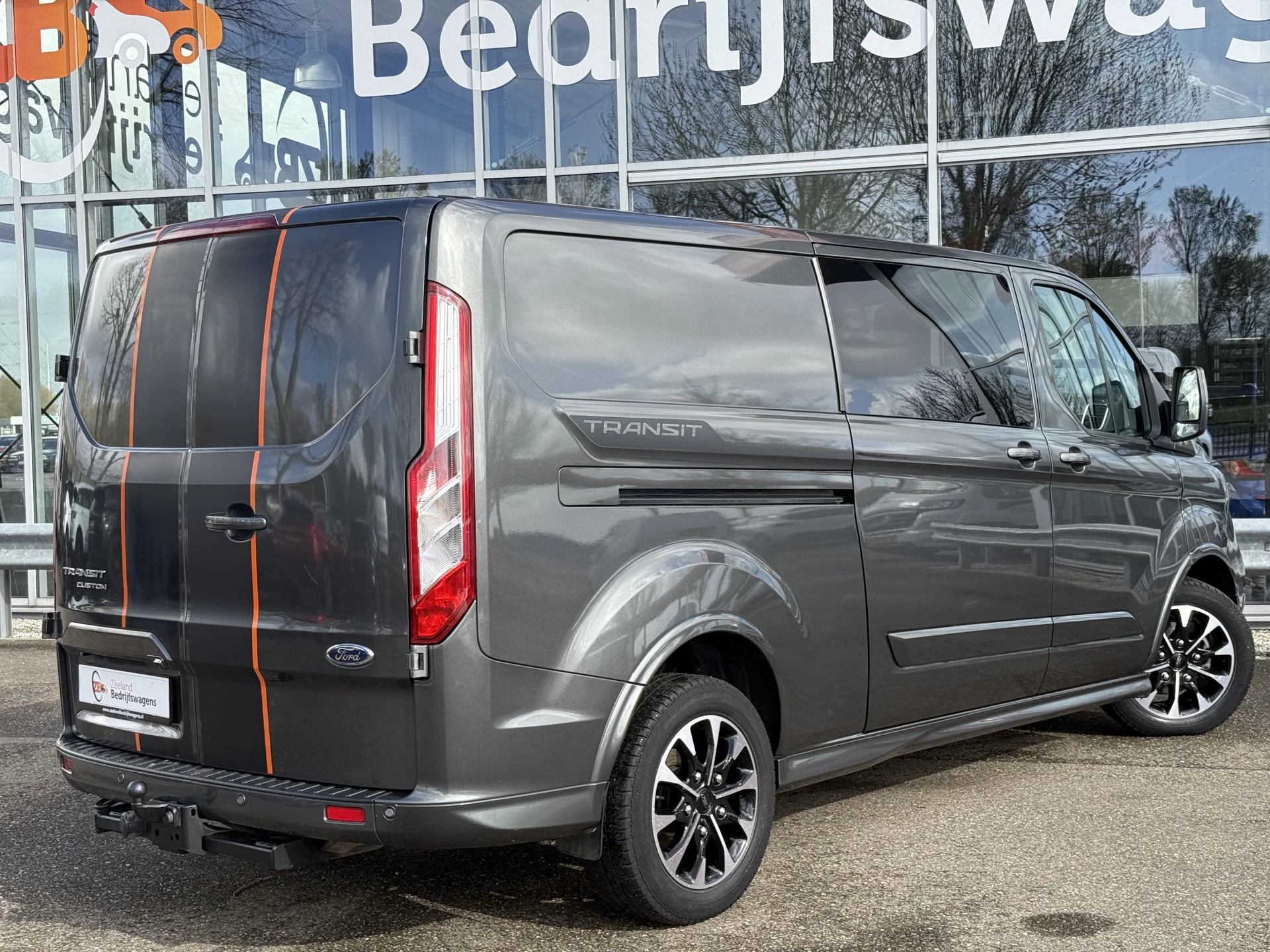 Hoofdafbeelding Ford Transit Custom