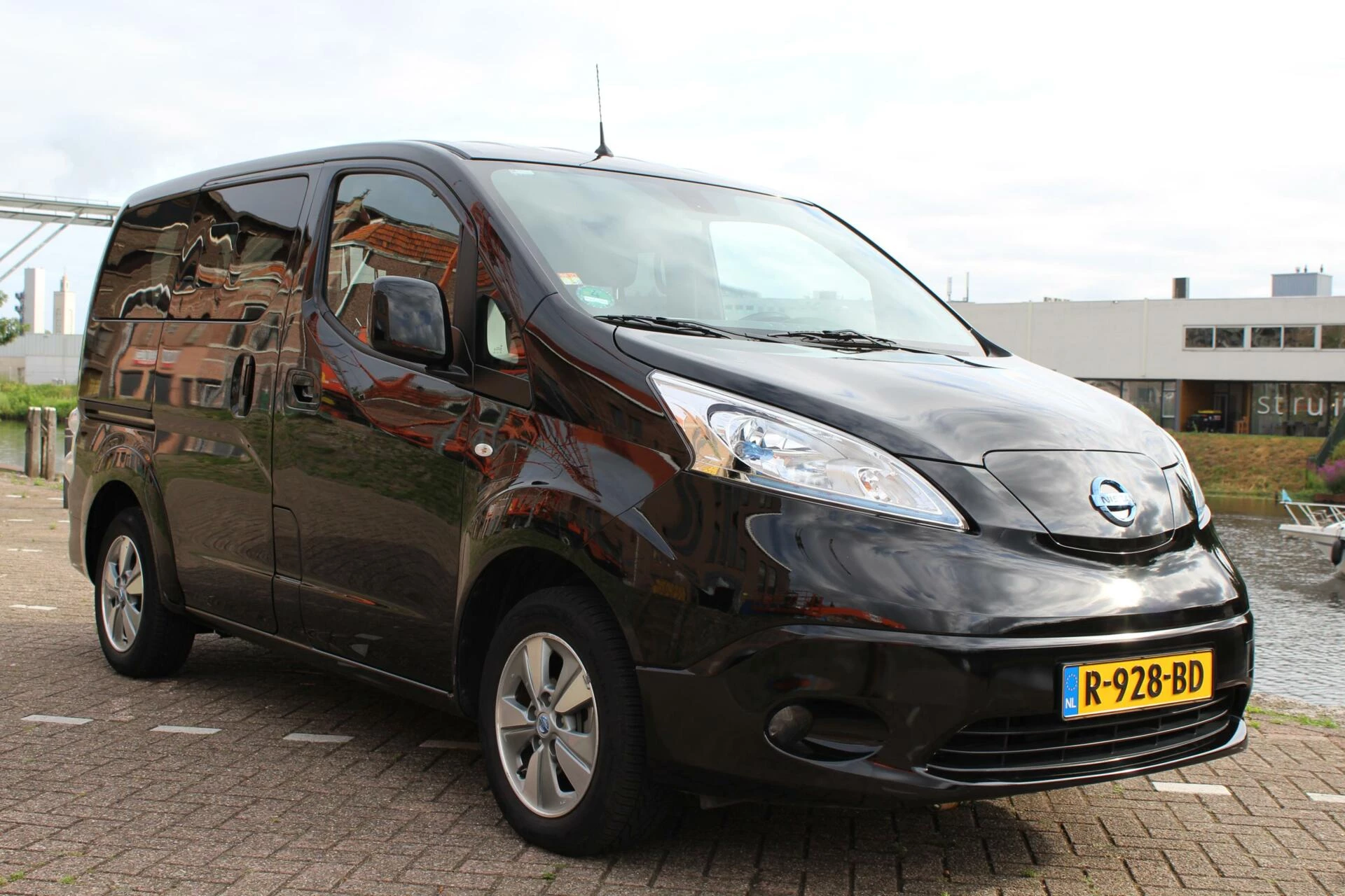 Hoofdafbeelding Nissan e-NV200