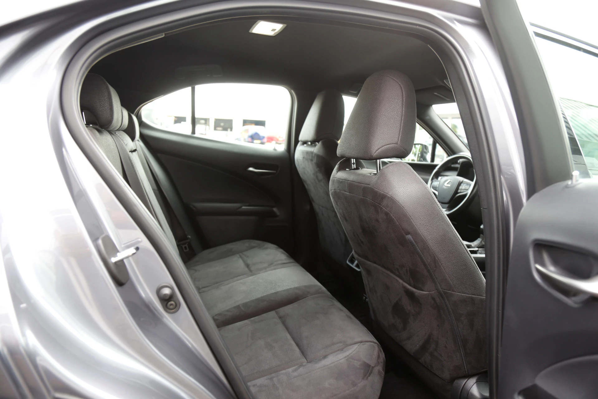 Hoofdafbeelding Lexus UX