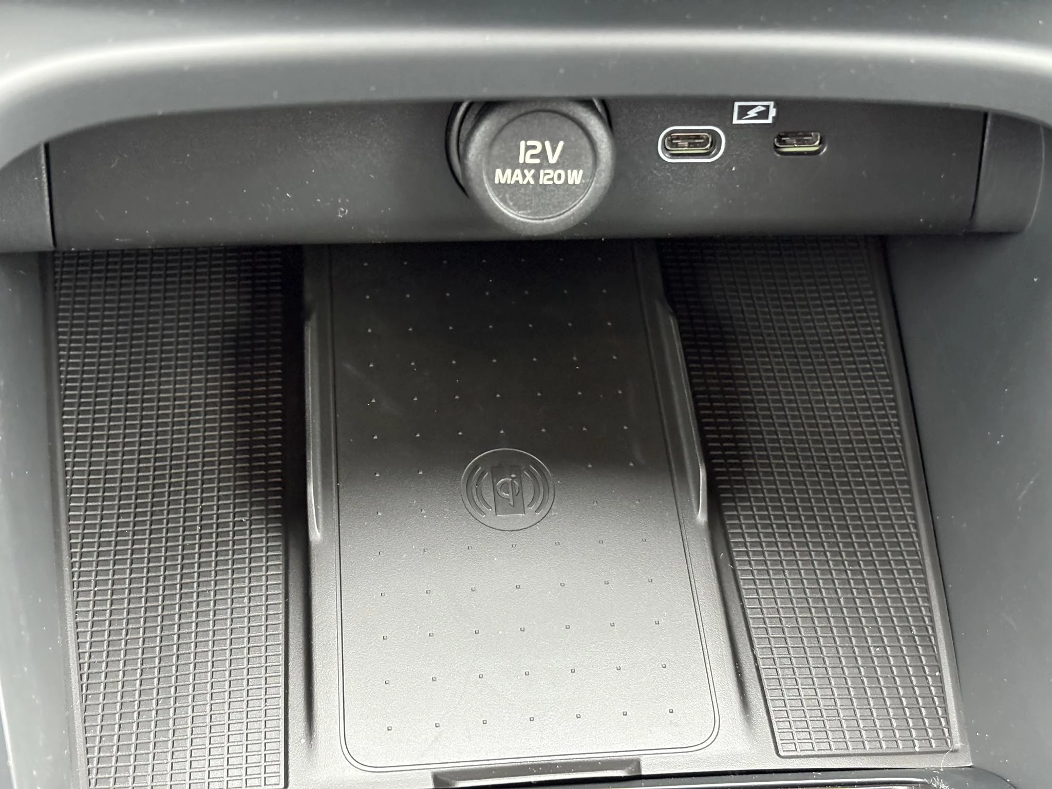 Hoofdafbeelding Volvo EX40