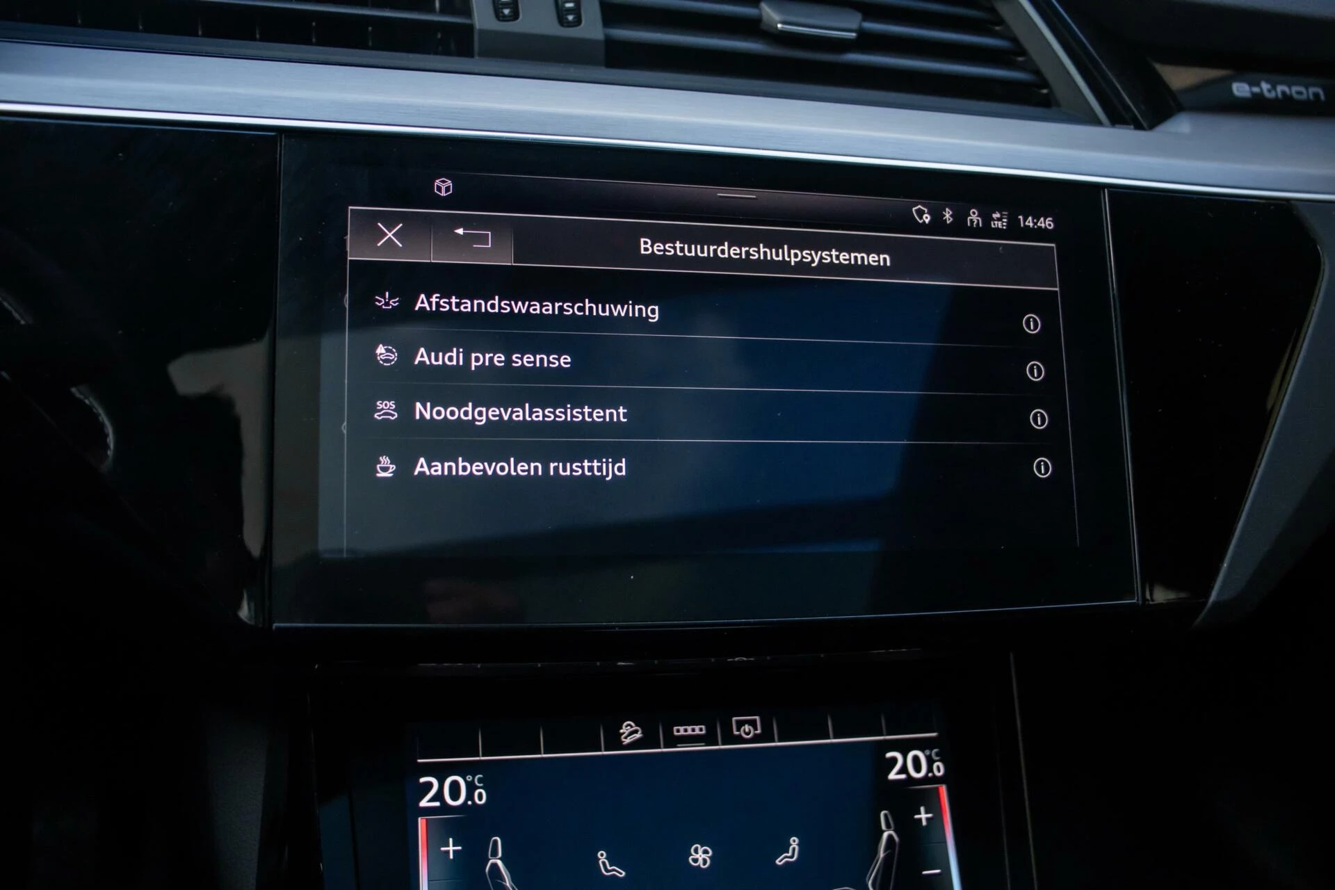 Hoofdafbeelding Audi e-tron