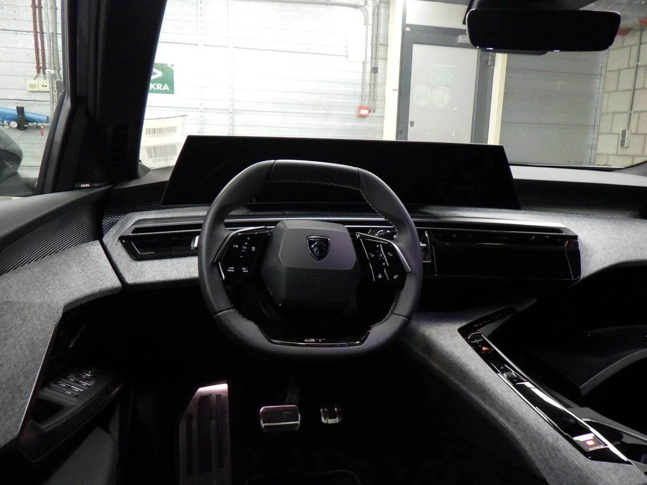 Hoofdafbeelding Peugeot e-3008
