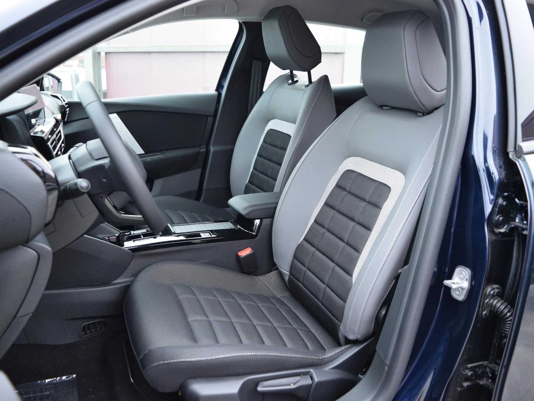 Hoofdafbeelding Citroën ë-C4