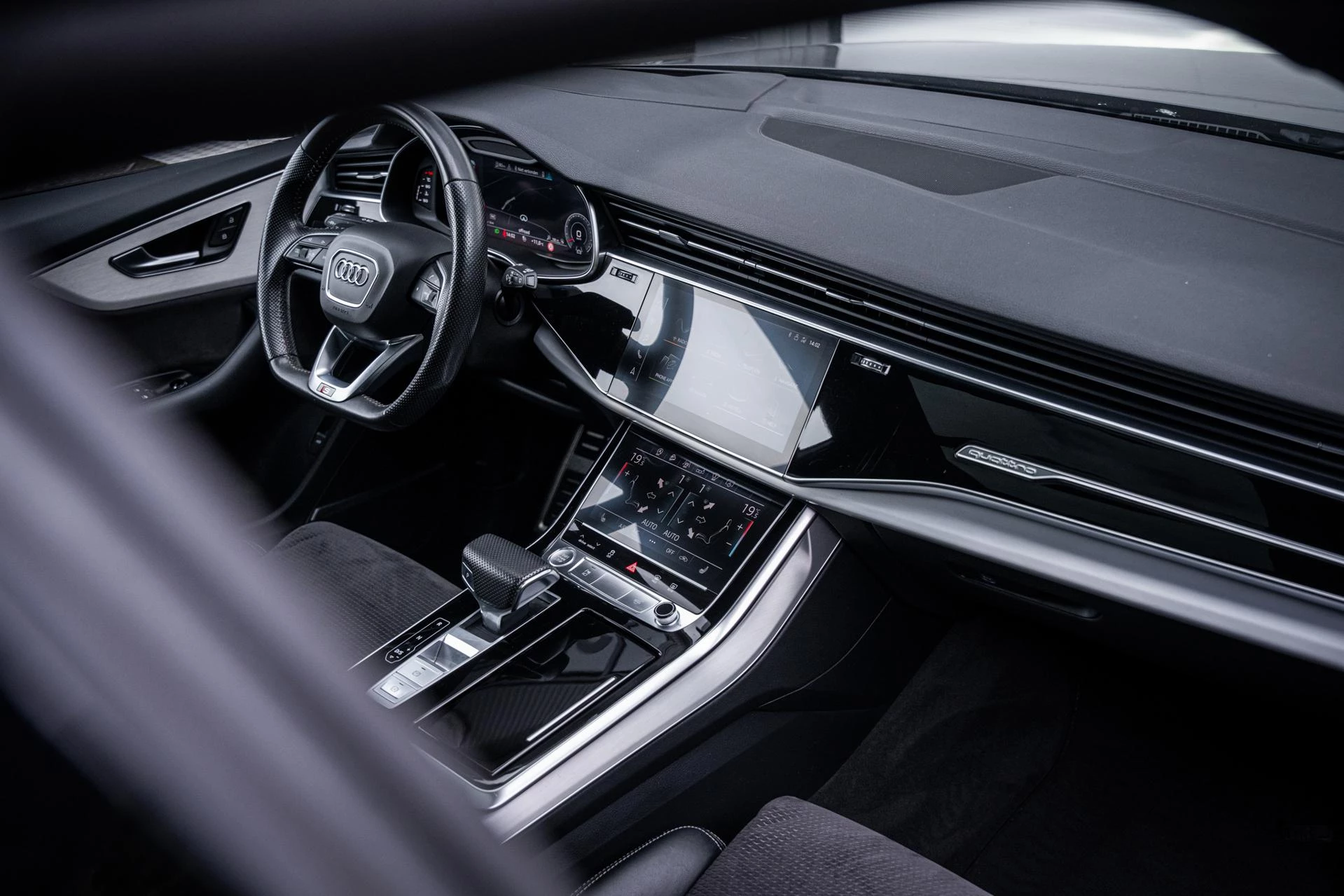 Hoofdafbeelding Audi Q8