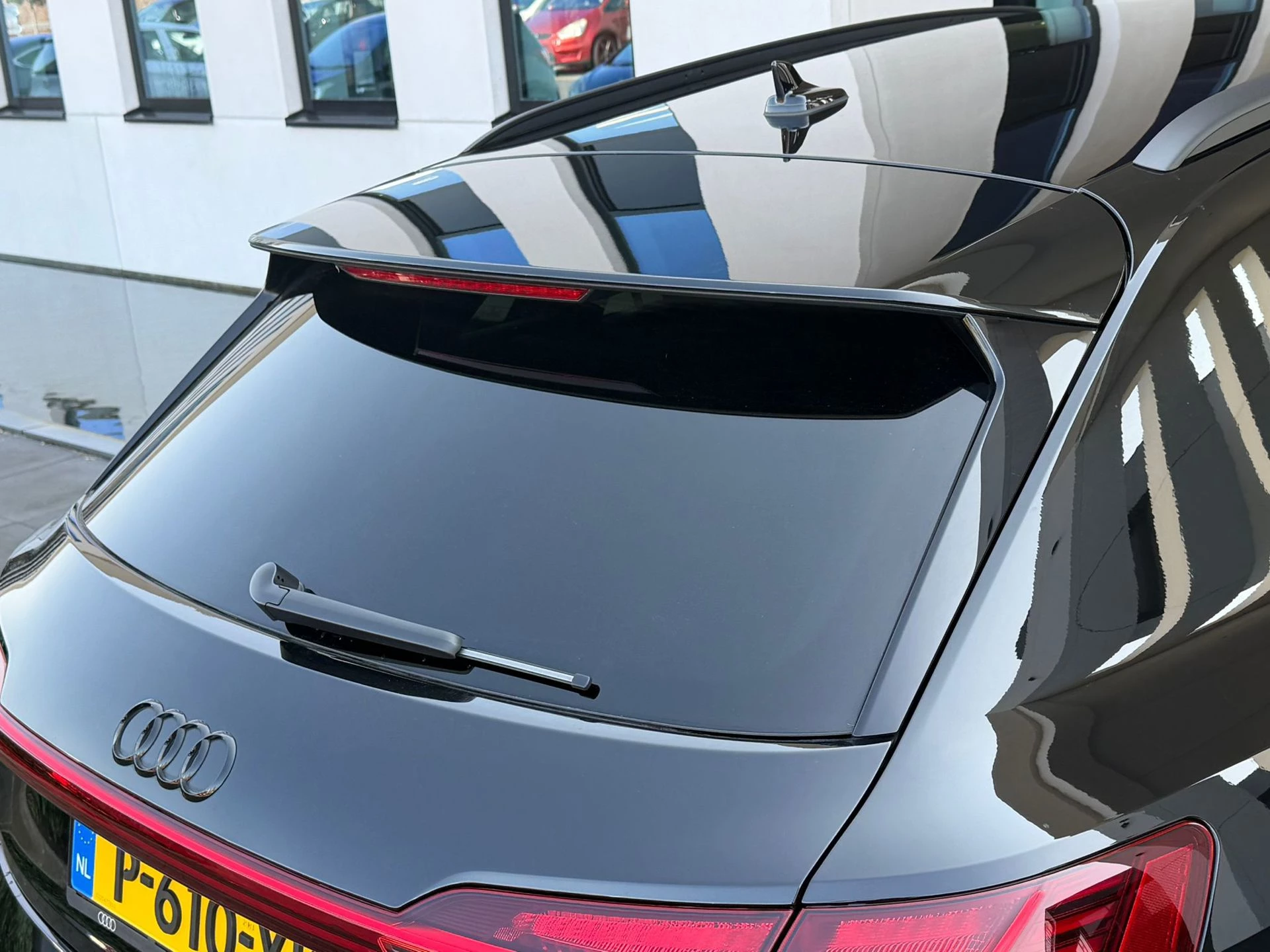 Hoofdafbeelding Audi e-tron