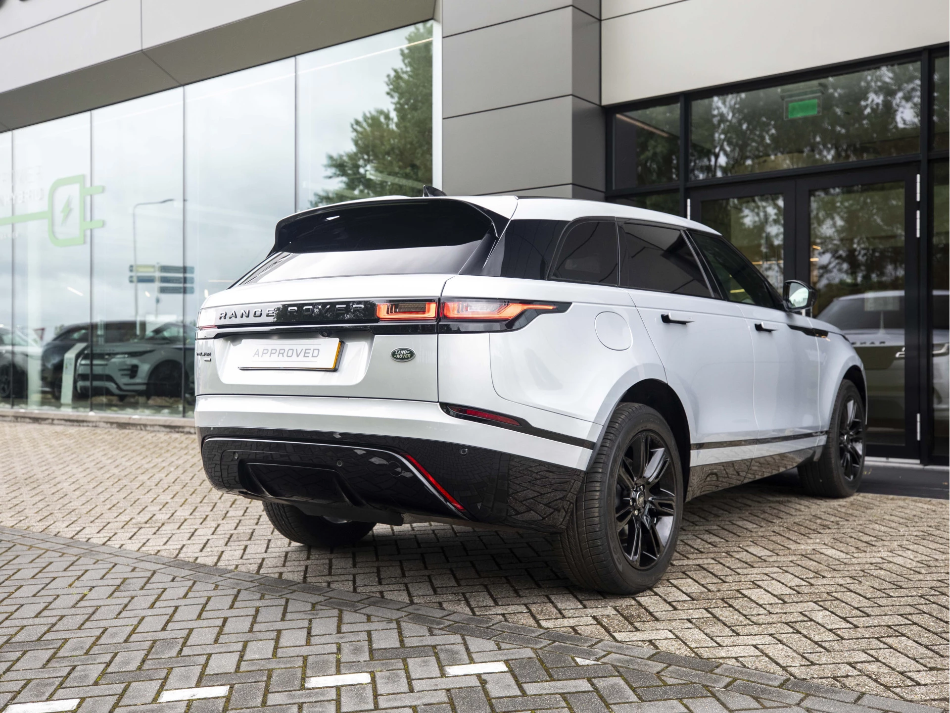 Hoofdafbeelding Land Rover Range Rover Velar