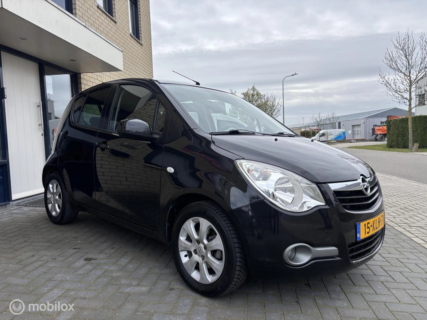 Hoofdafbeelding Opel Agila