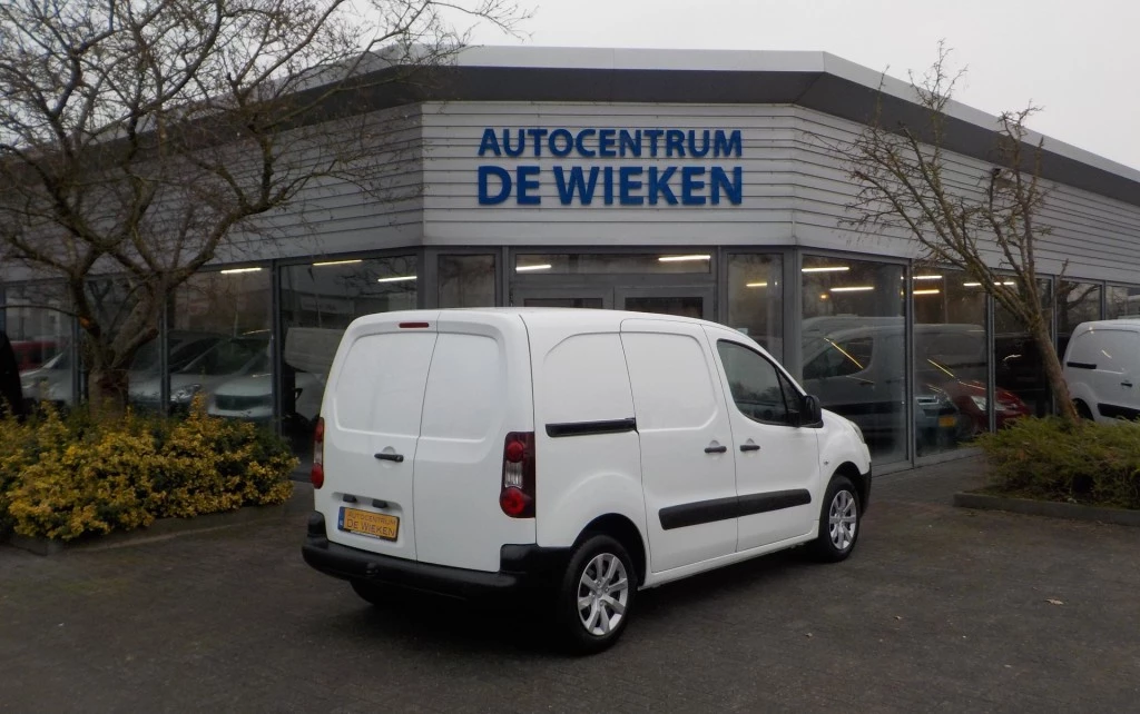 Hoofdafbeelding Peugeot Partner