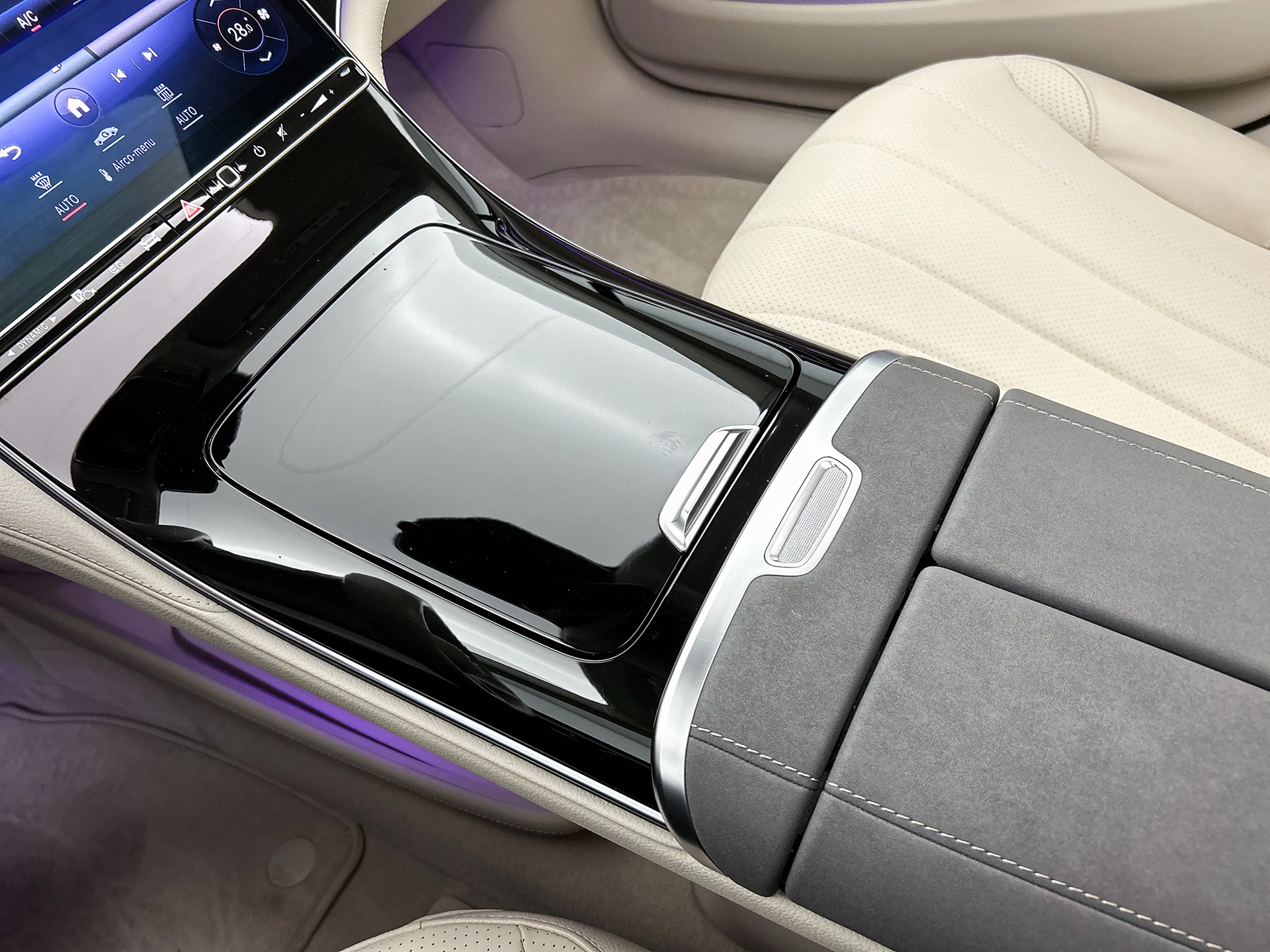 Hoofdafbeelding Mercedes-Benz EQS