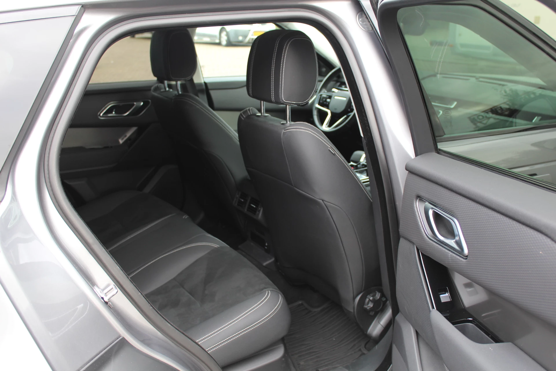 Hoofdafbeelding Land Rover Range Rover Velar