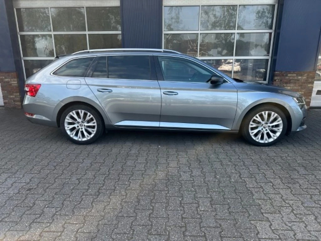 Hoofdafbeelding Škoda Superb