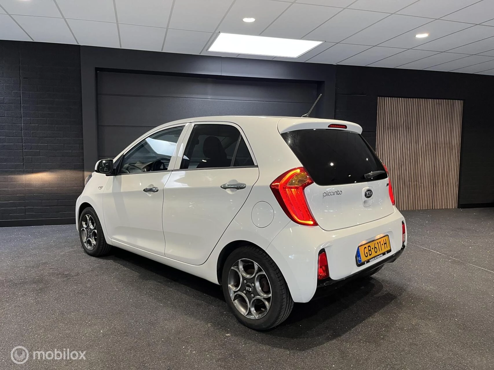 Hoofdafbeelding Kia Picanto
