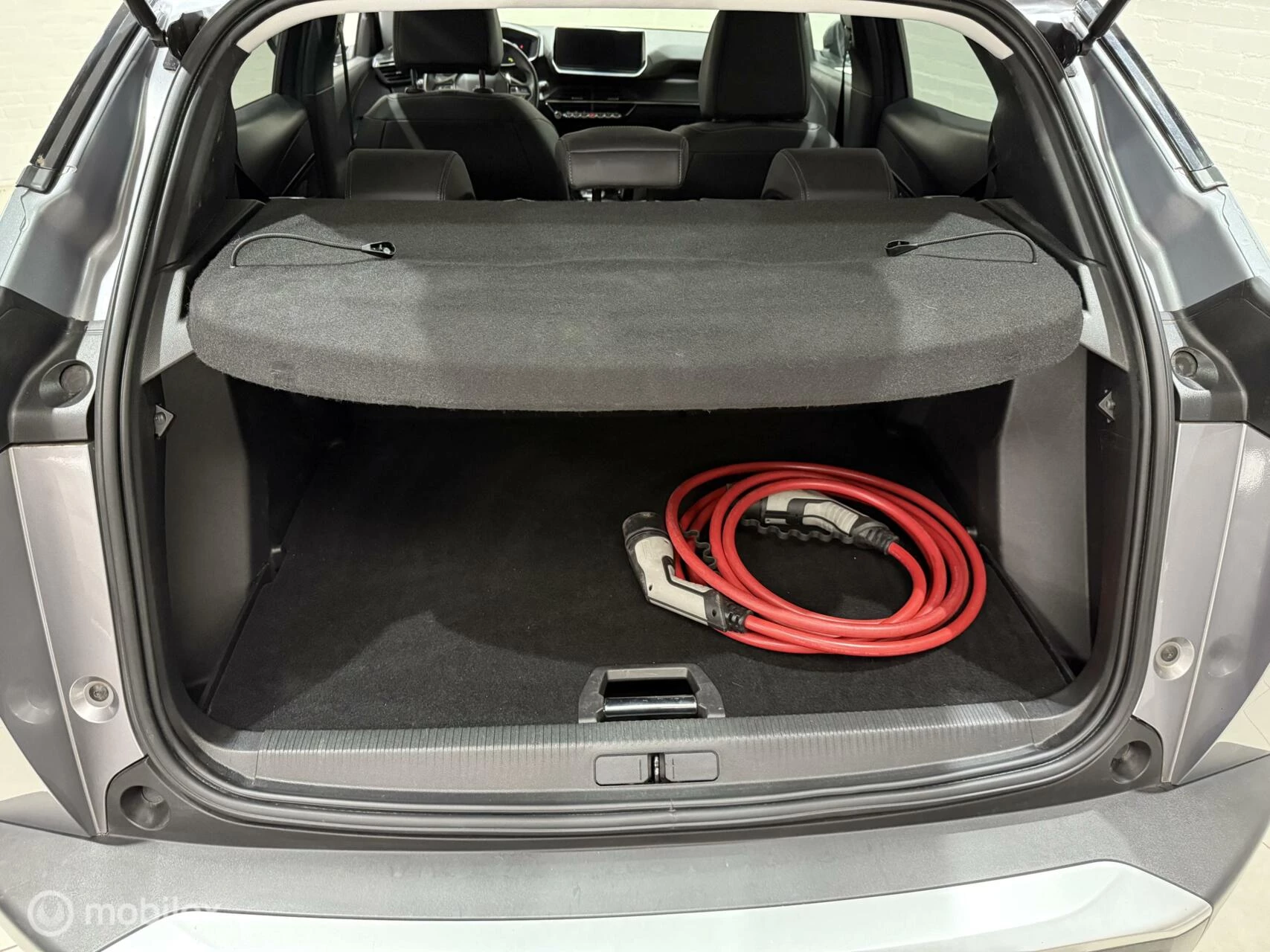 Hoofdafbeelding Peugeot e-2008