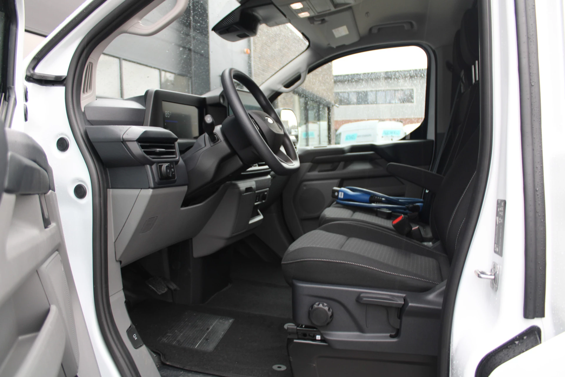 Hoofdafbeelding Ford E-Transit Custom