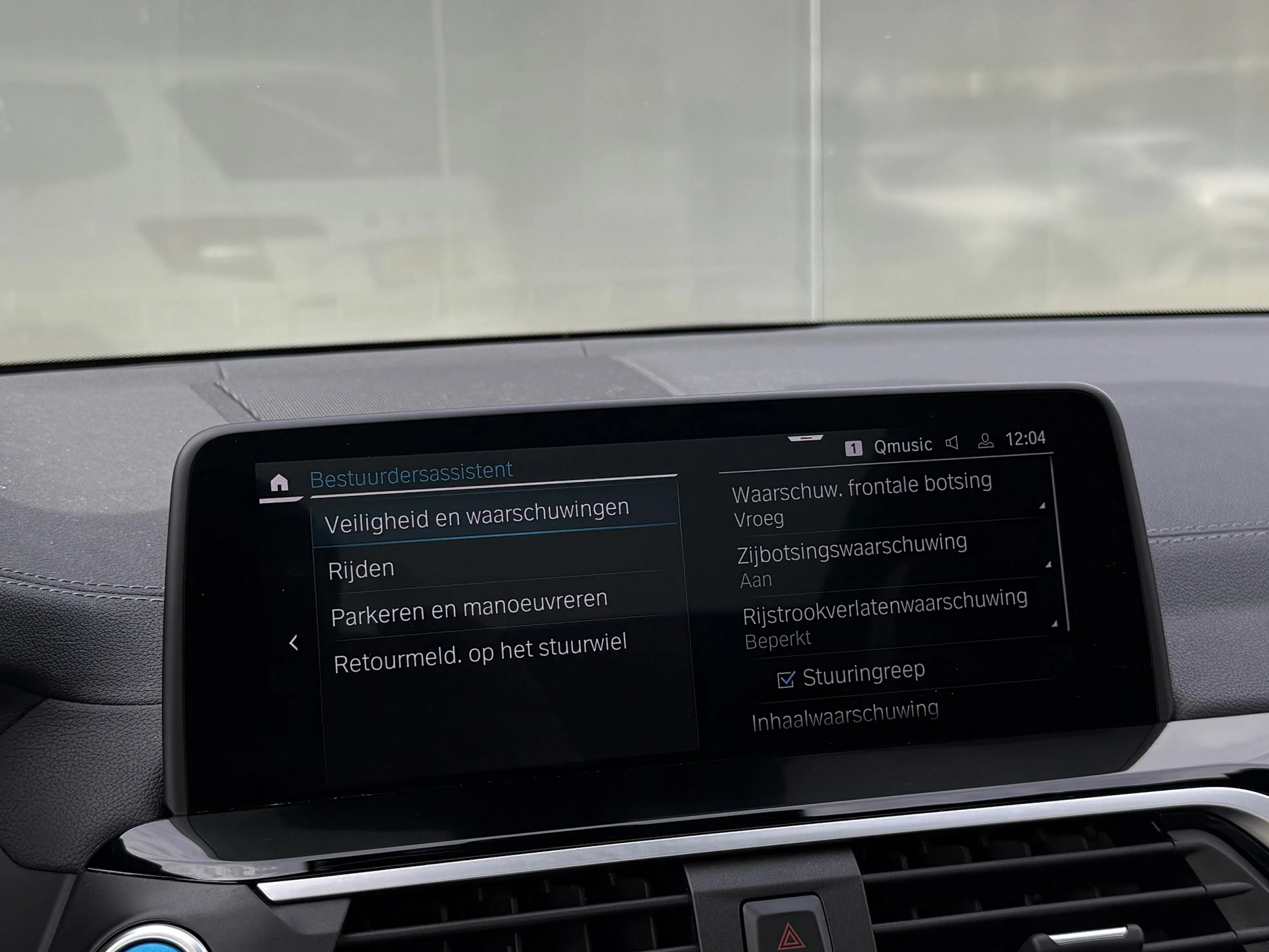 Hoofdafbeelding BMW iX3