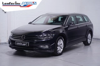 Volkswagen Passat Variant 1.5 TSI Business Virtual-cockpit Trekhaak wegklapbaar led-verlichting Navi Clima Apple Carplay Camera ACC NAP PDC v+a IQ-drive lendesteun bestuurdersstoel DAB-ontvangst achterklep electrisch bedienbaar