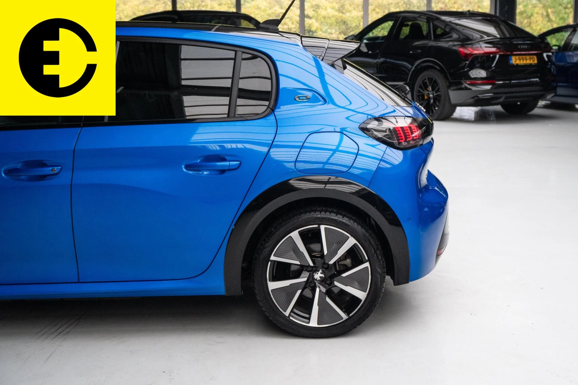 Hoofdafbeelding Peugeot e-208