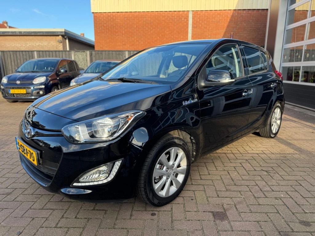 Hoofdafbeelding Hyundai i20