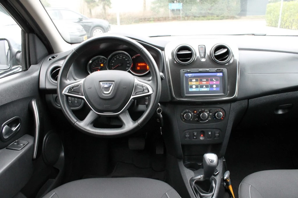 Hoofdafbeelding Dacia Logan