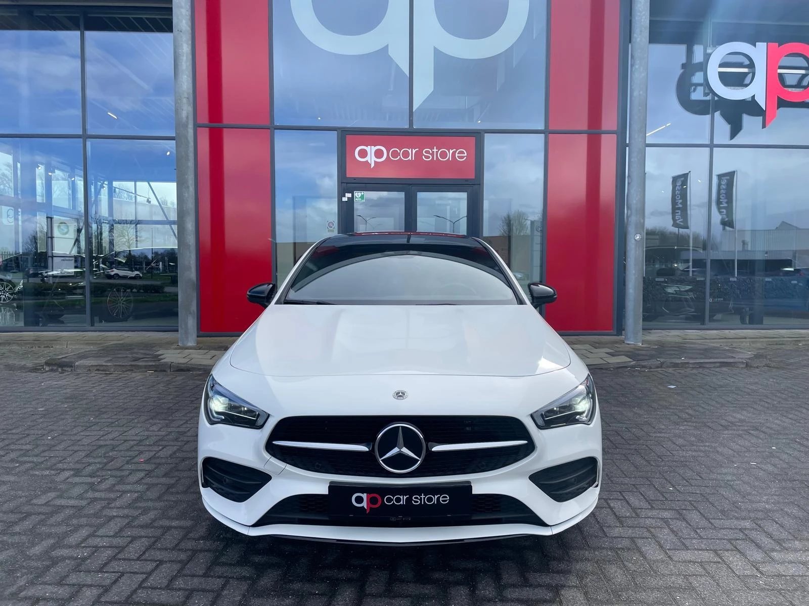 Hoofdafbeelding Mercedes-Benz CLA